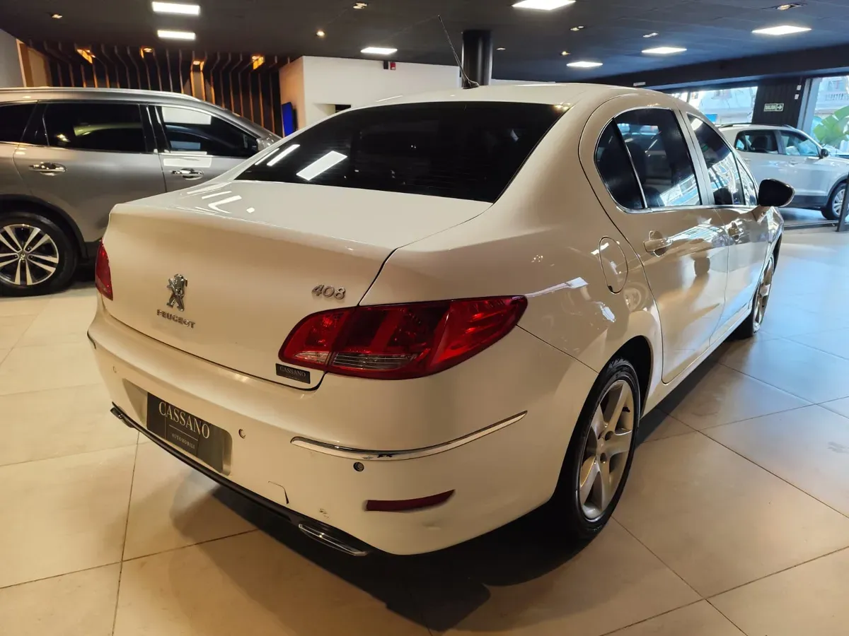 Mira esta publicación de Peugeot 408 2013 en Motordil