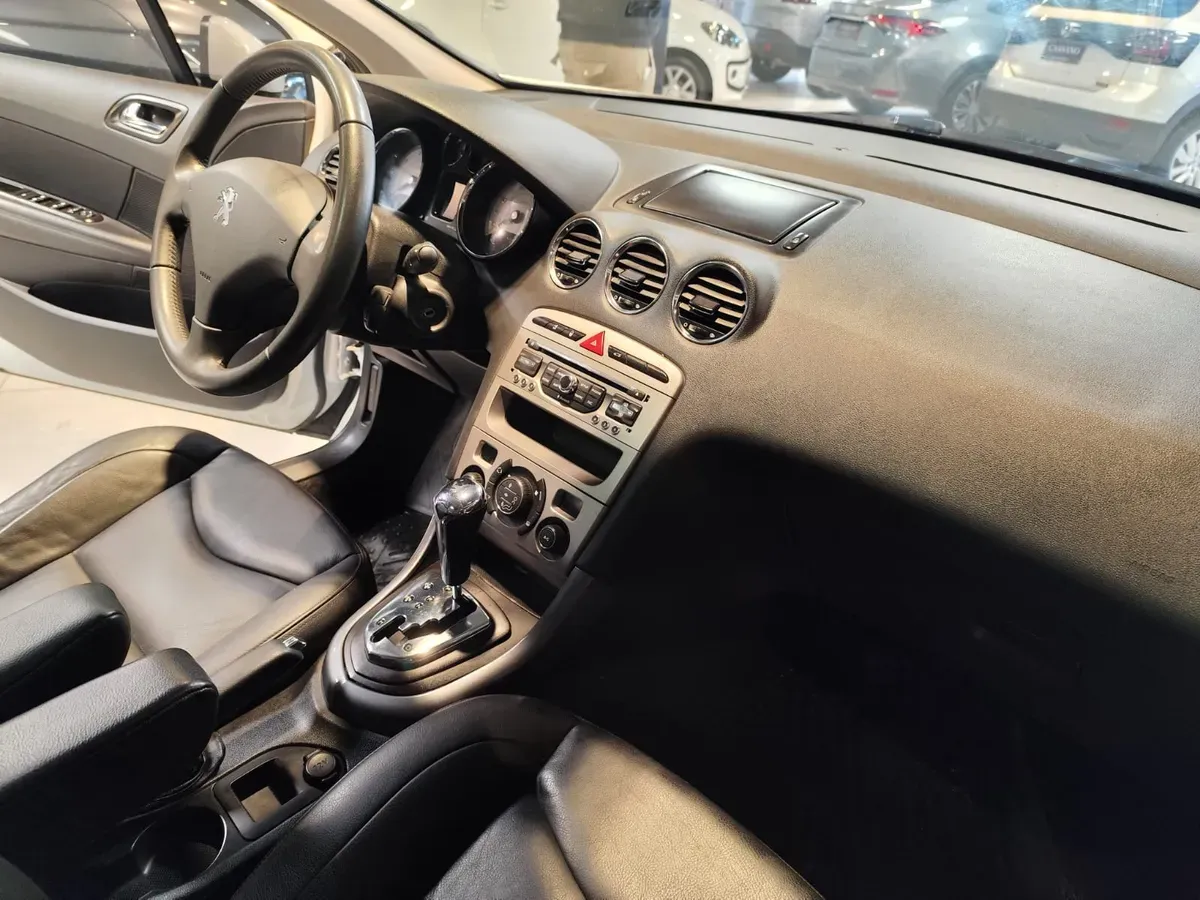 Mirá esta publicación de Peugeot 408