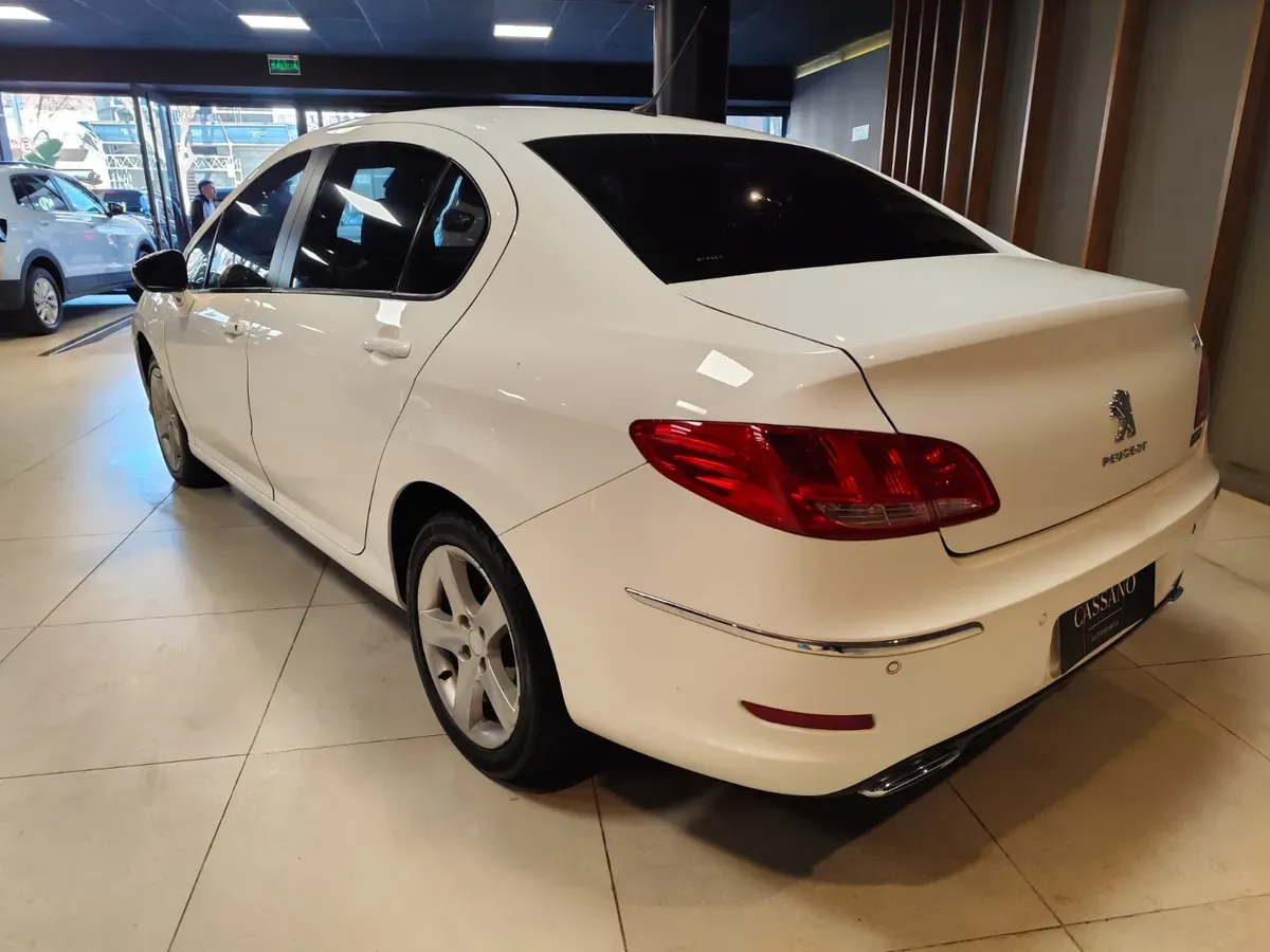 Mira esta publicación de Peugeot 408 2013 en Motordil