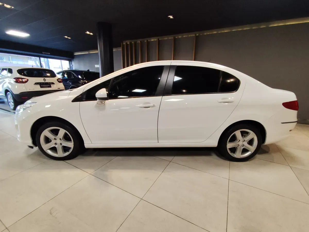 Mira esta publicación de Peugeot 408 2013 en Motordil