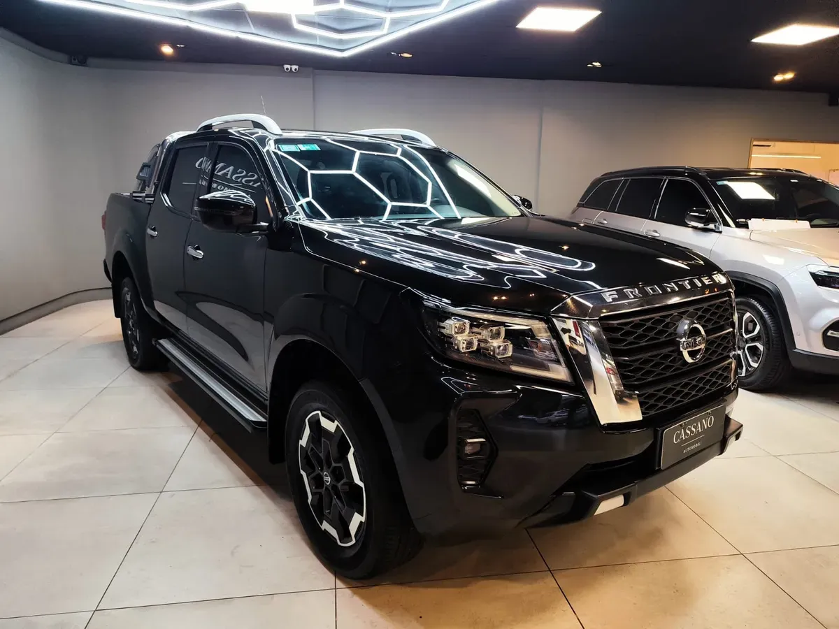 Mira esta publicación de Nissan Frontier 2022 en Motordil