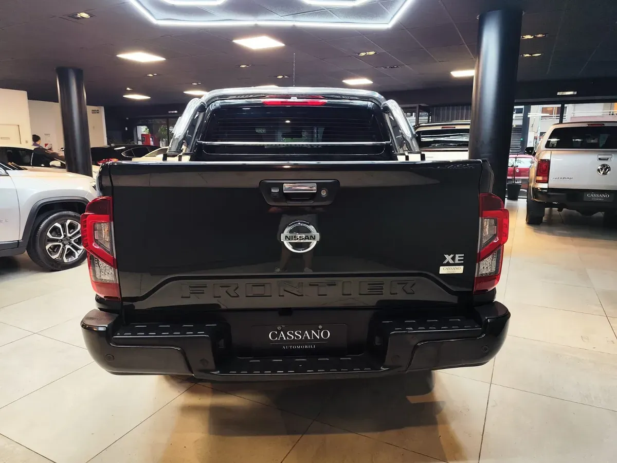 Mira esta publicación de Nissan Frontier 2022 en Motordil