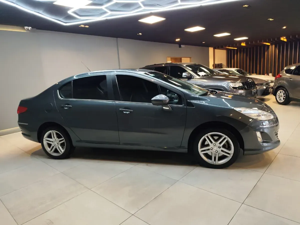 Mira esta publicación de Peugeot 408 2014 en Motordil