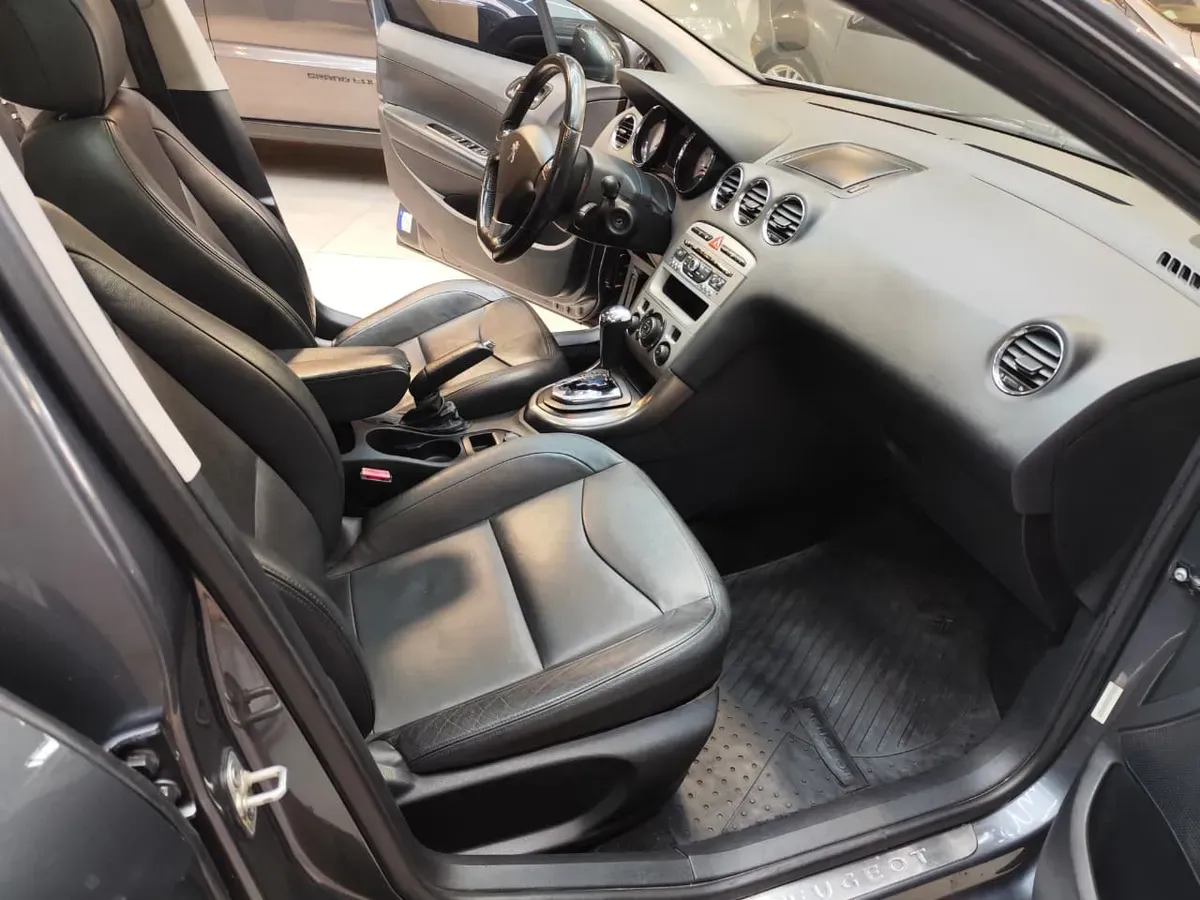 Mirá esta publicación de Peugeot 408