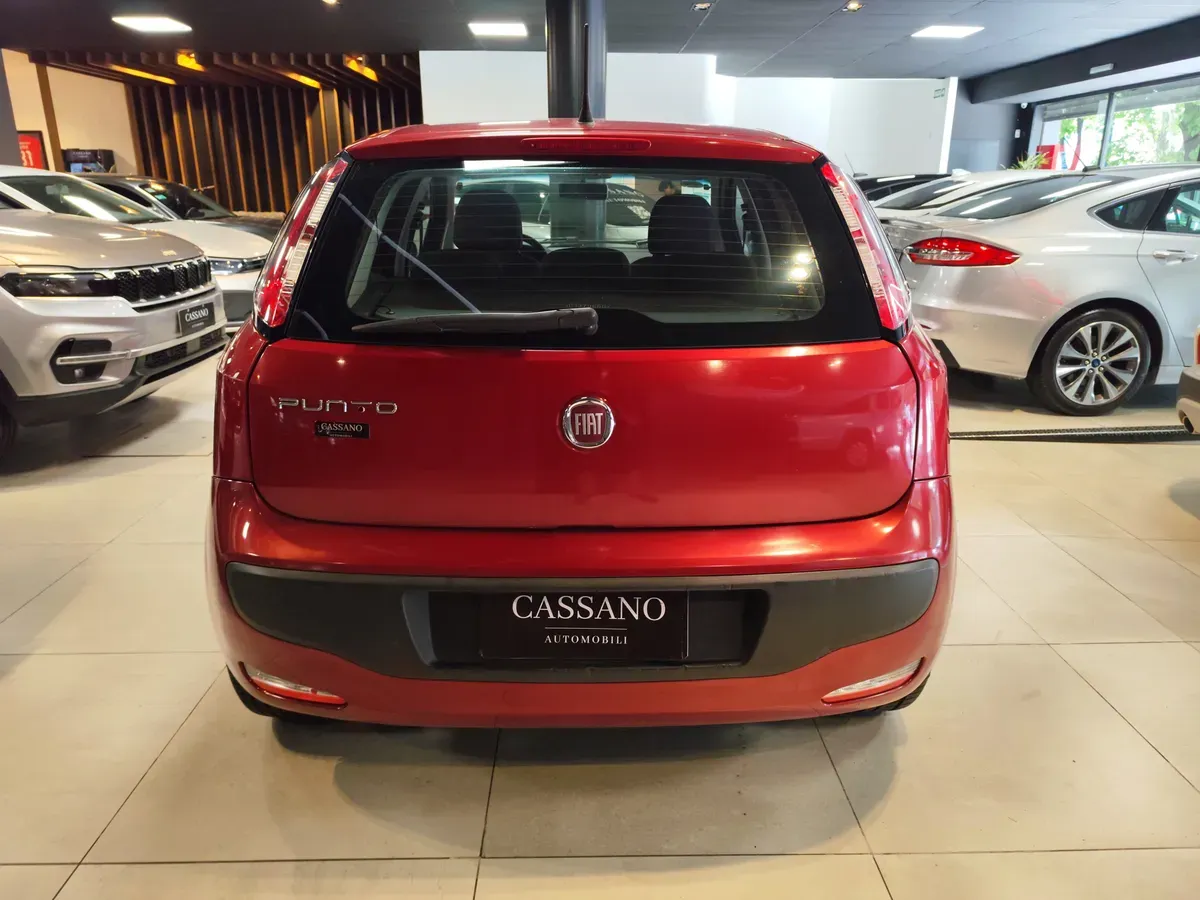 Mira esta publicación de Fiat Punto 2014 en Motordil