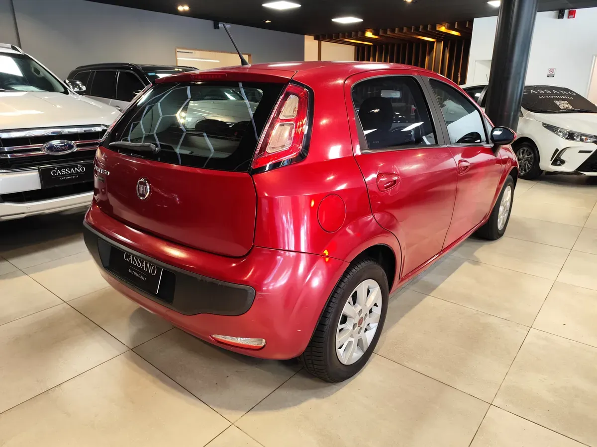 Mira esta publicación de Fiat Punto 2014 en Motordil