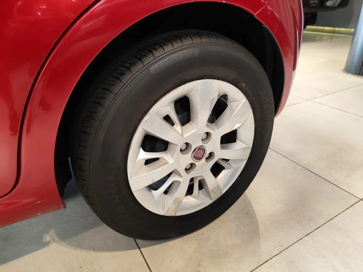 Mira esta publicación de Fiat Punto 2014 en Motordil