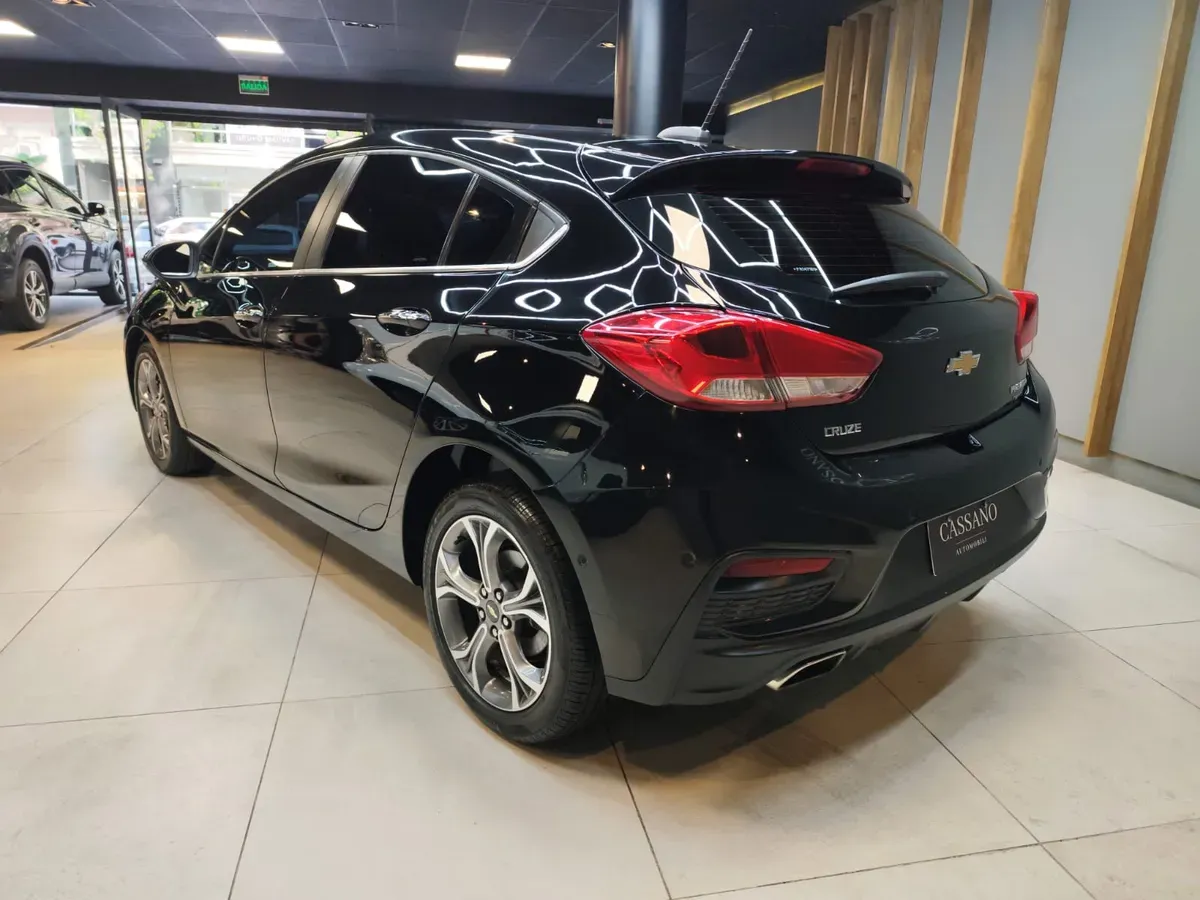 Mira esta publicación de Chevrolet Cruze 2024 en Motordil