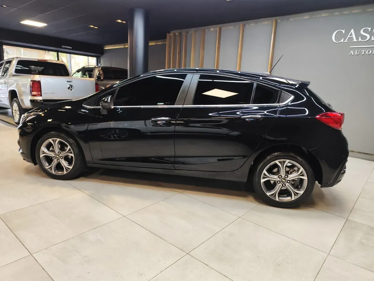 Mira esta publicación de Chevrolet Cruze 2024 en Motordil