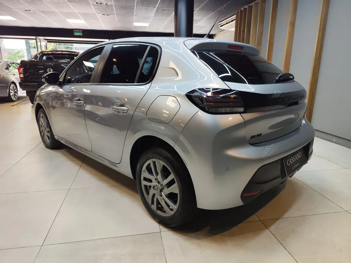 Mira esta publicación de Peugeot 208 2024 en Motordil