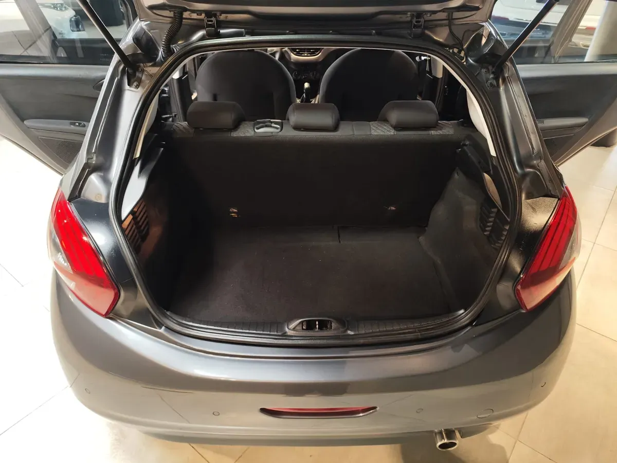 Mira esta publicación de Peugeot 208 2018 en Motordil