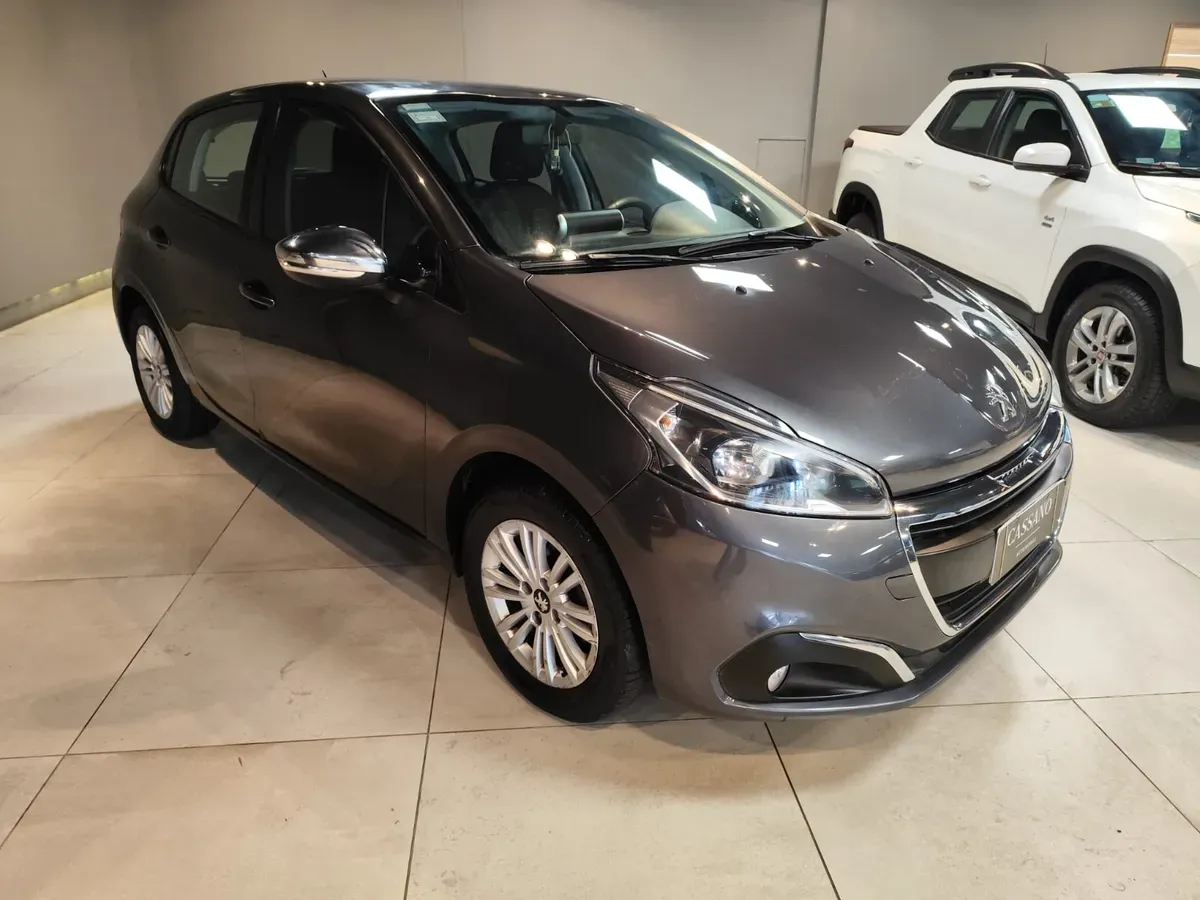 Mira esta publicación de Peugeot 208 2018 en Motordil