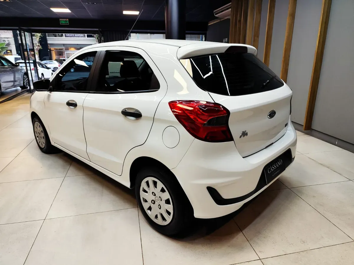 Mira esta publicación de Ford KA 2021 en Motordil