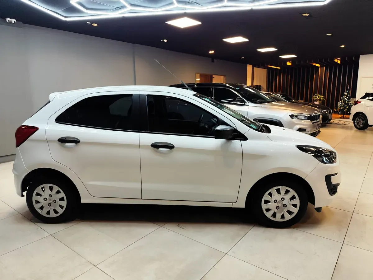 Mira esta publicación de Ford KA 2021 en Motordil