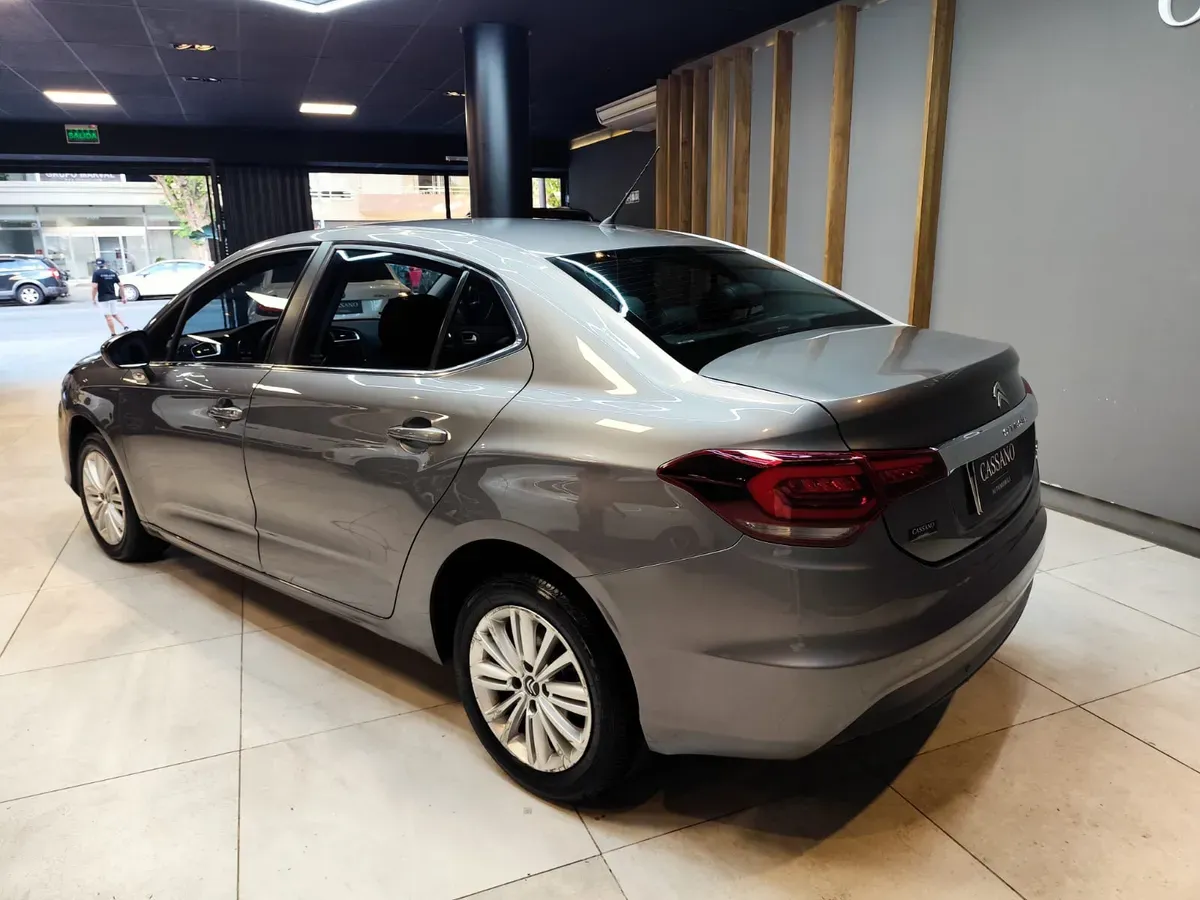 Mira esta publicación de Citroen C 4 Lounge 2021 en Motordil