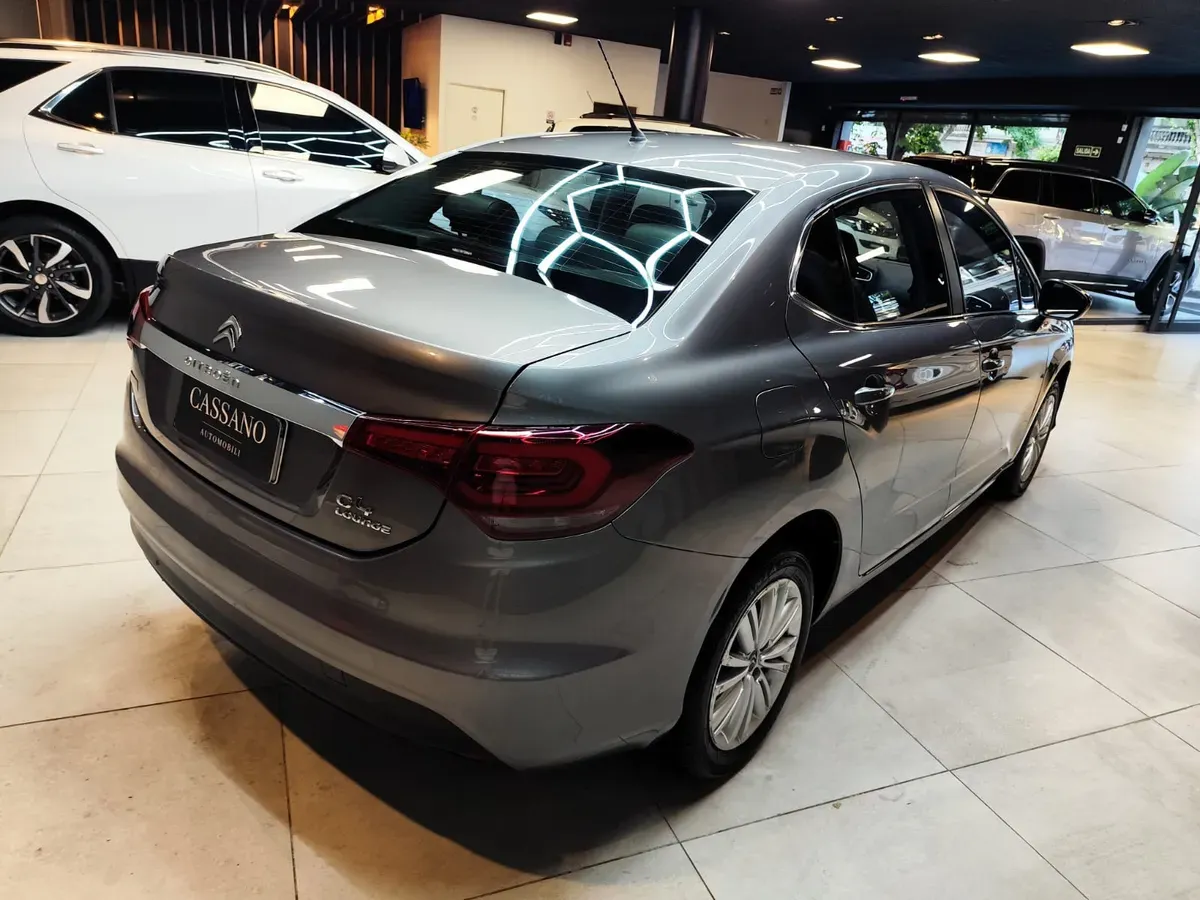 Mira esta publicación de Citroen C 4 Lounge 2021 en Motordil