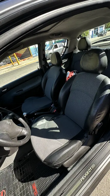 Mira esta publicación de Peugeot 206 2001 en Motordil