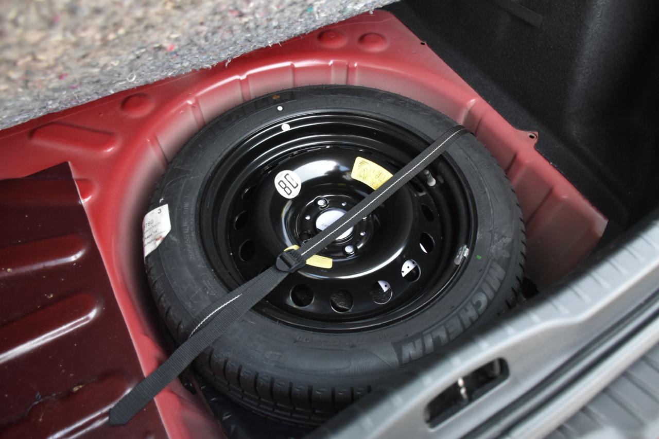 Mira esta publicación de Peugeot 308 2012 en Motordil