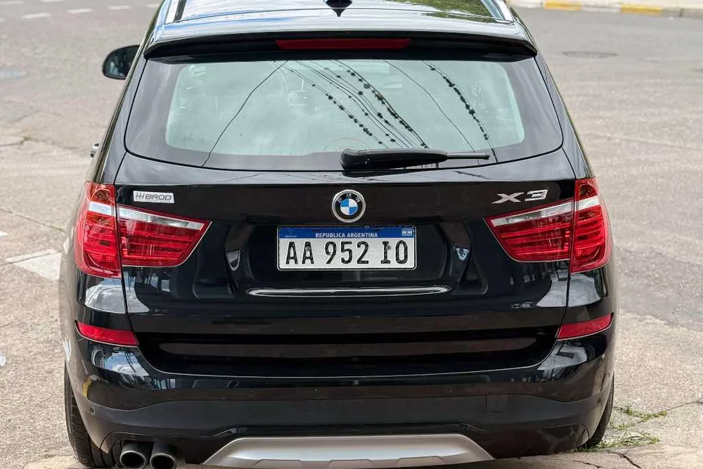 Mira esta publicación de BMW X3 2017 en Motordil