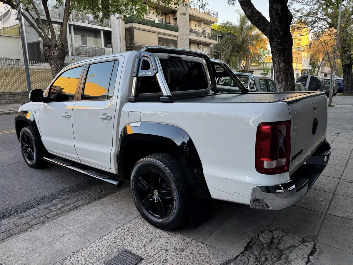 Mira esta publicación de Volkswagen Amarok 2021 en Motordil