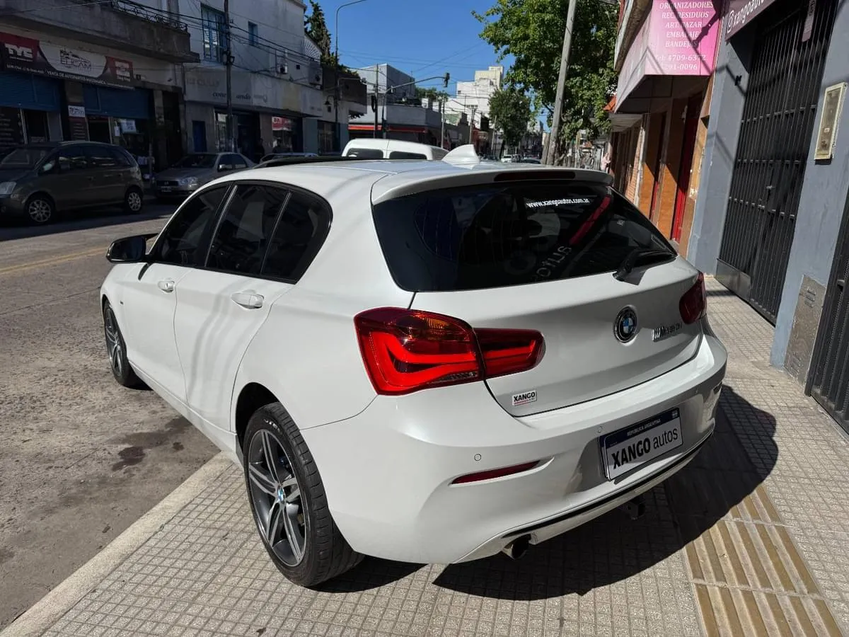 Mira esta publicación de BMW Serie 1 2016 en Motordil