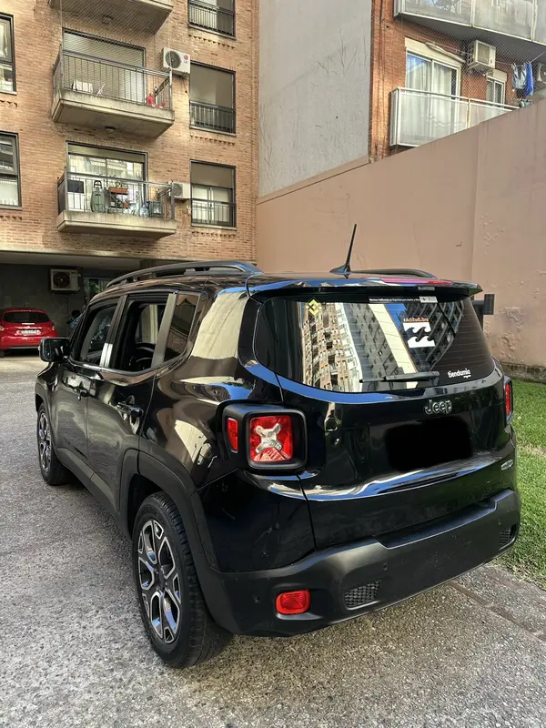 Mirá esta publicación de Jeep Renegade