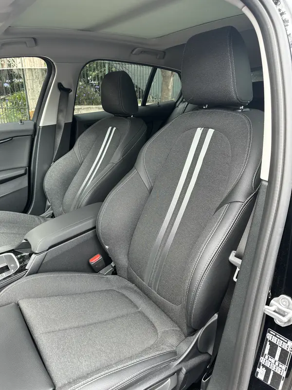 Mira esta publicación de BMW Serie 1 2024 en Motordil