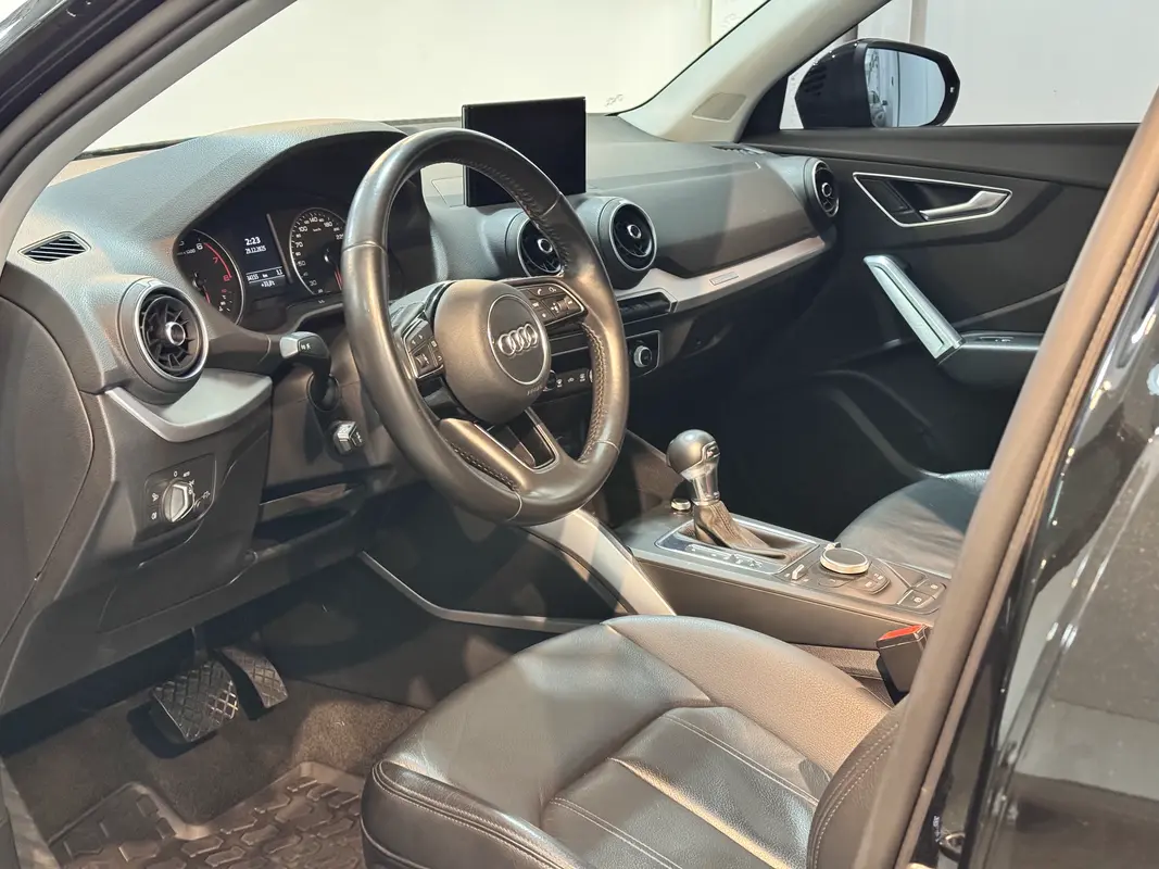 Mira esta publicación de Audi Q2 2017 en Motordil