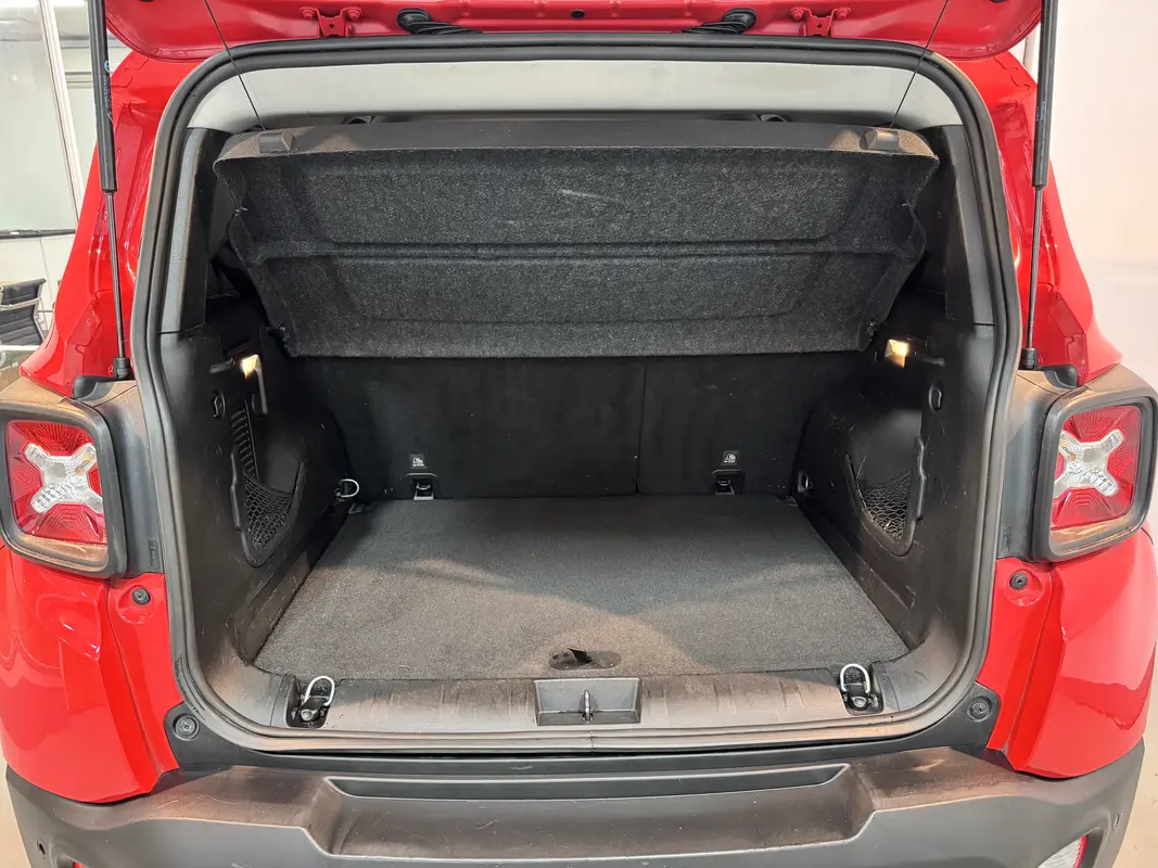 Mirá esta publicación de Jeep Renegade