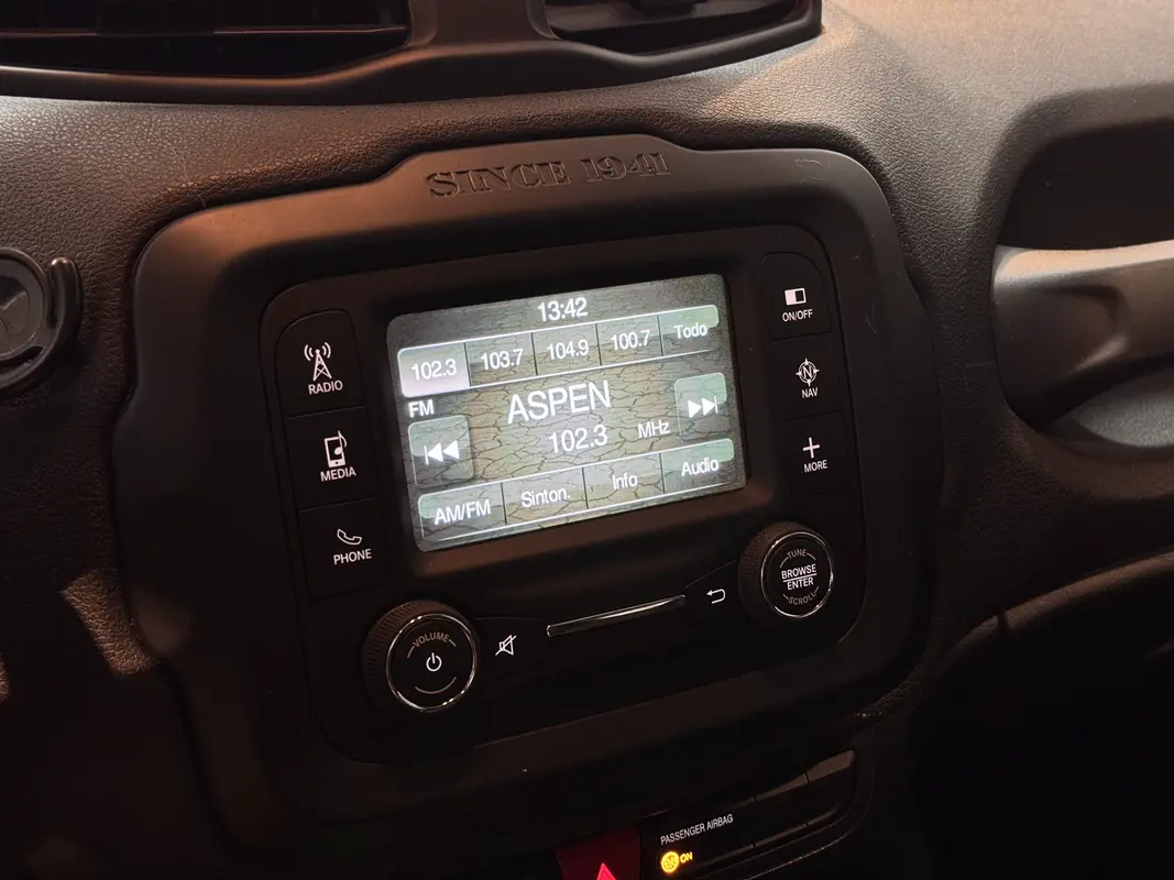 Mirá esta publicación de Jeep Renegade