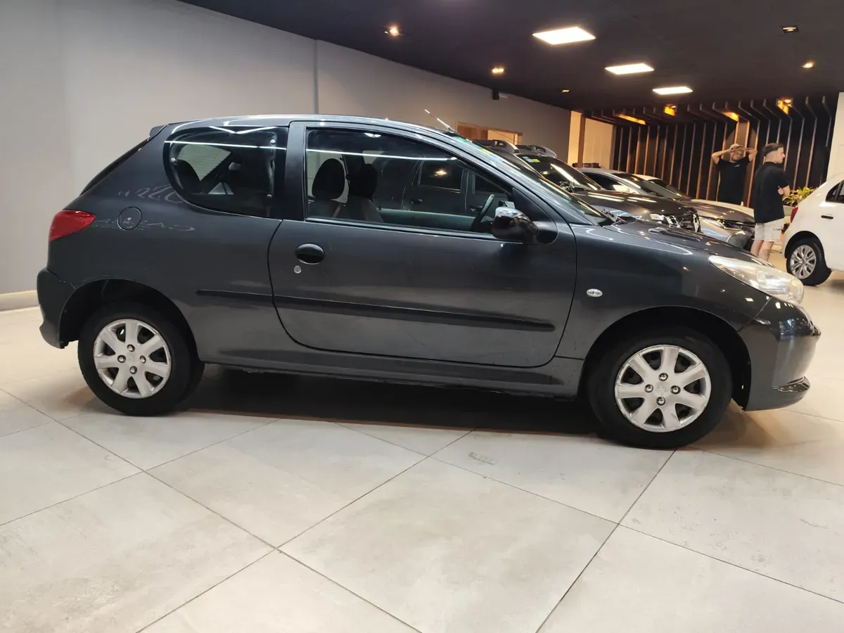 Mira esta publicación de Peugeot 207 2012 en Motordil