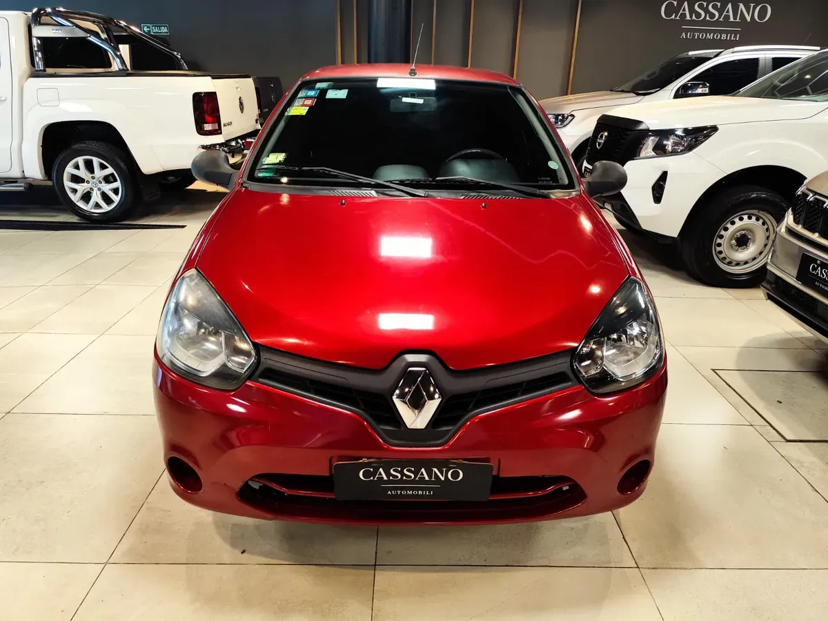 Mira esta publicación de Renault Clio Mio 2013 en Motordil