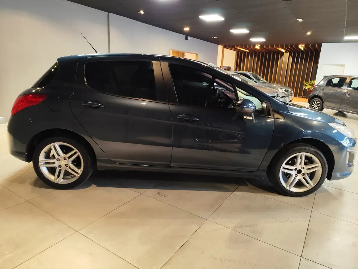 Mira esta publicación de Peugeot 308 2012 en Motordil