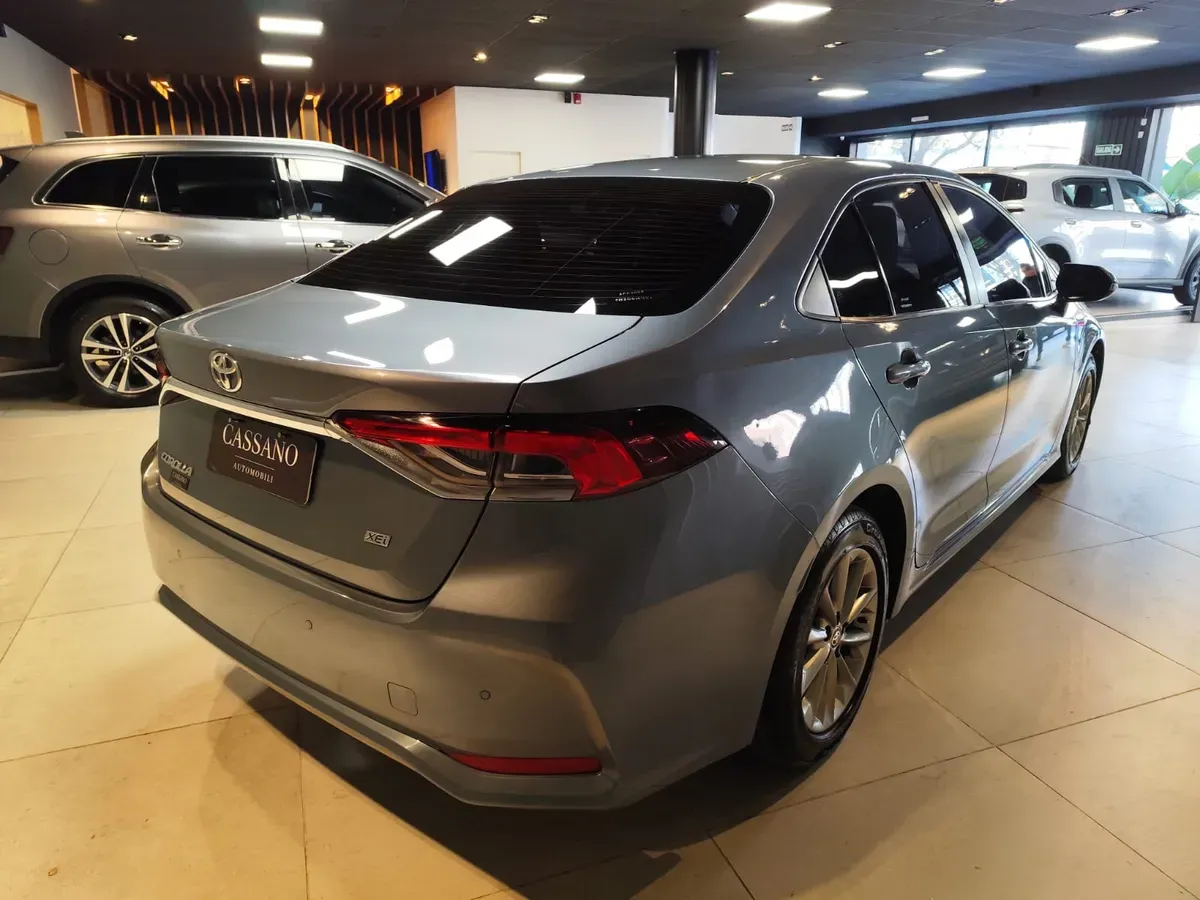 Mira esta publicación de Toyota Corolla 2021 en Motordil