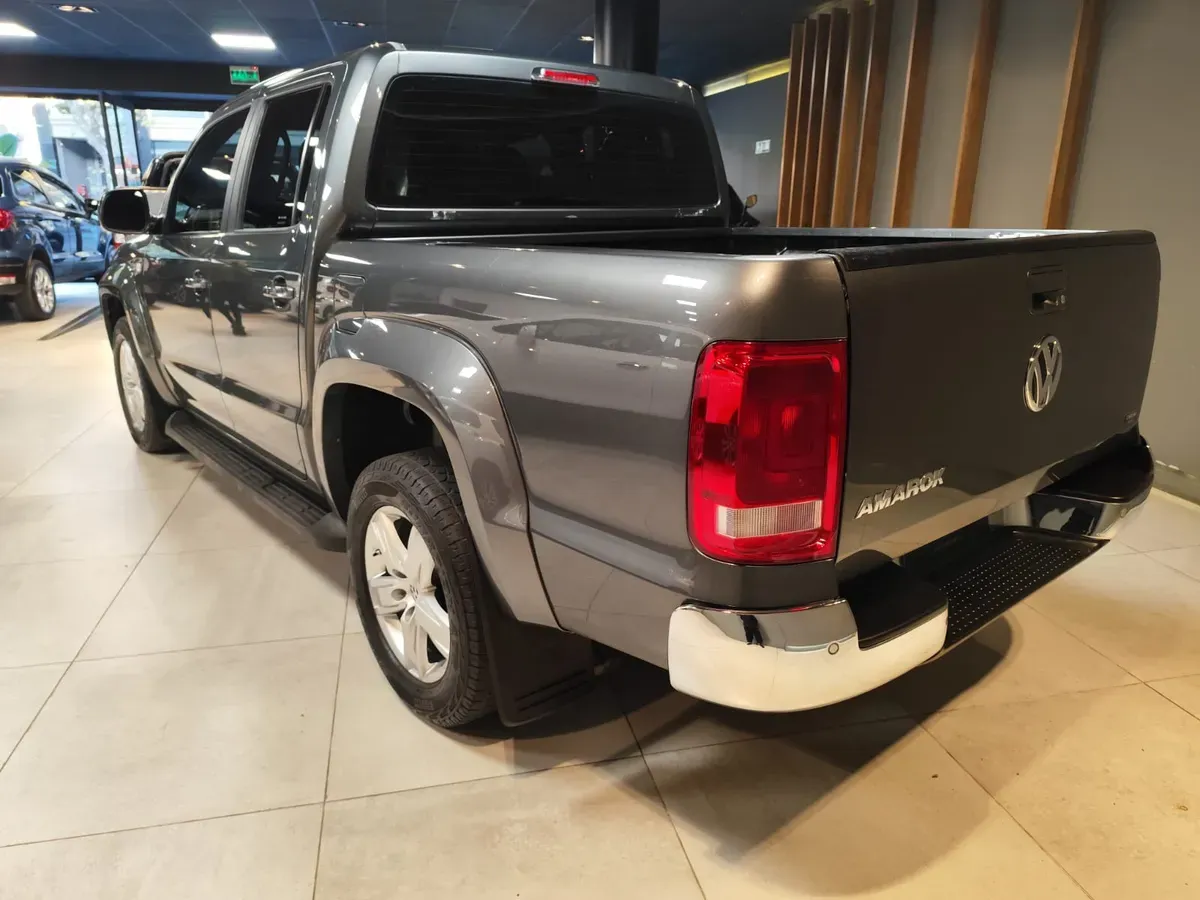 Mira esta publicación de Volkswagen Amarok 2021 en Motordil