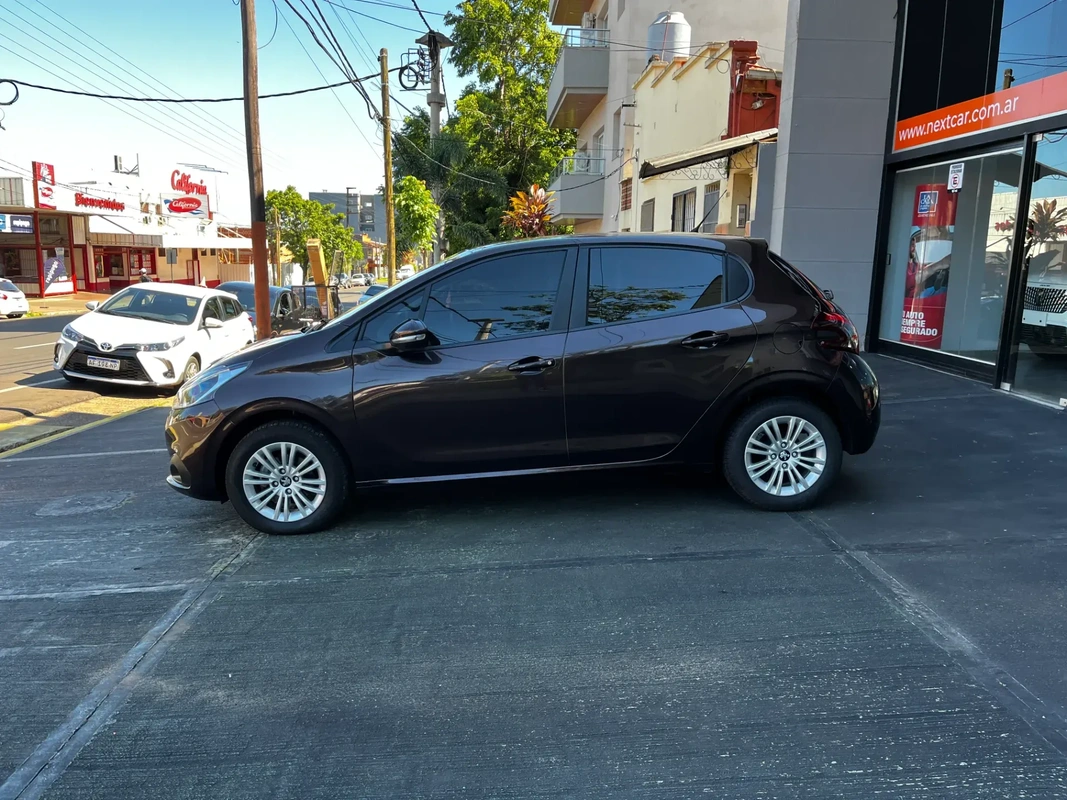 Mira esta publicación de Peugeot 208 2020 en Motordil