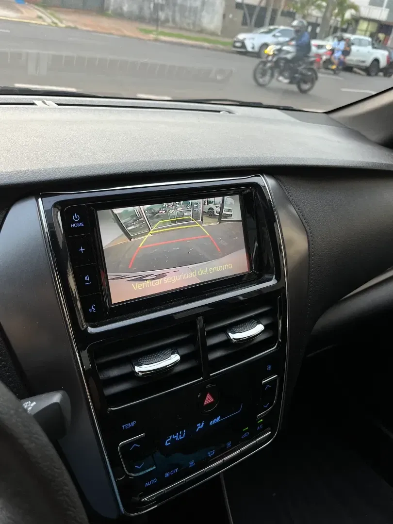 Mira esta publicación de Toyota Yaris 2022 en Motordil