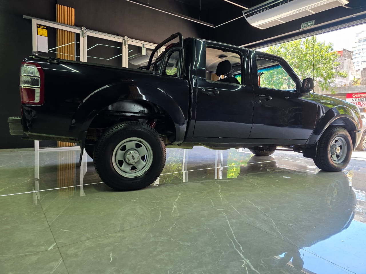 Mira esta publicación de Ford Ranger 2009 en Motordil