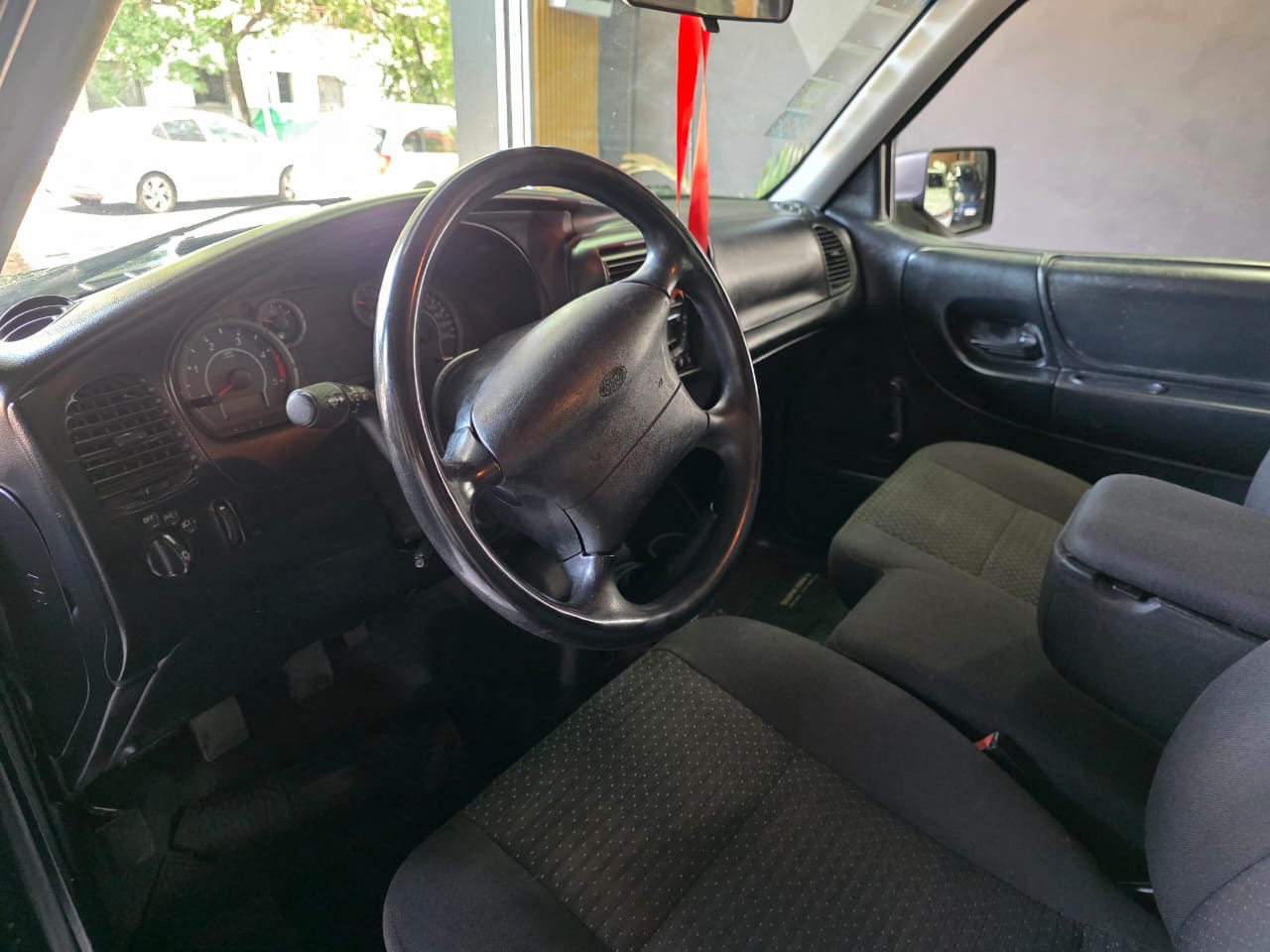 Mira esta publicación de Ford Ranger 2009 en Motordil