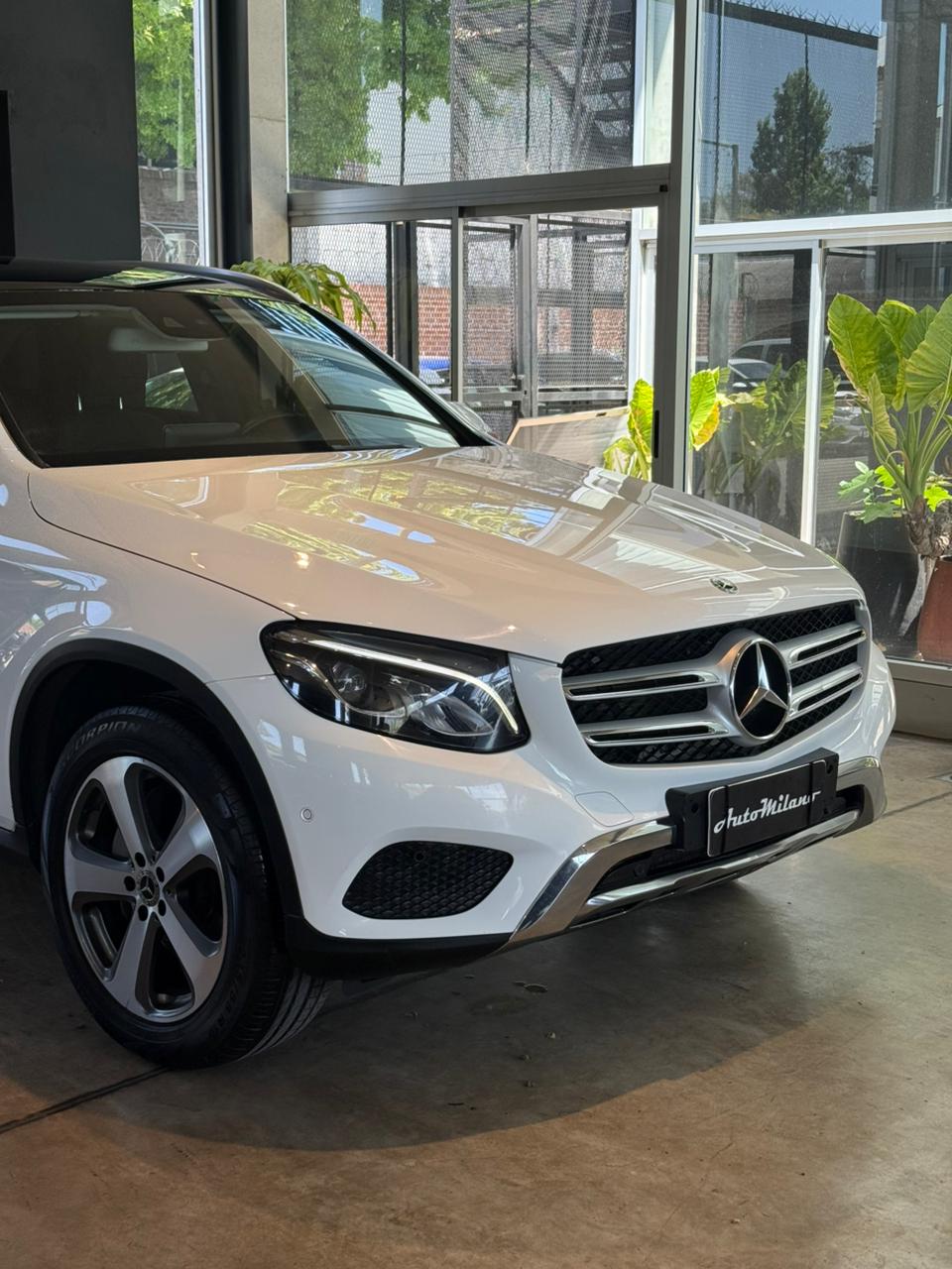 Mira esta publicación de Mercedes Benz GLC 2018 en Motordil