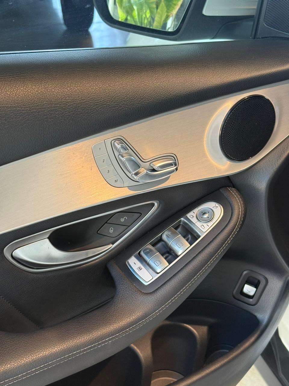 Mira esta publicación de Mercedes Benz GLC 2018 en Motordil