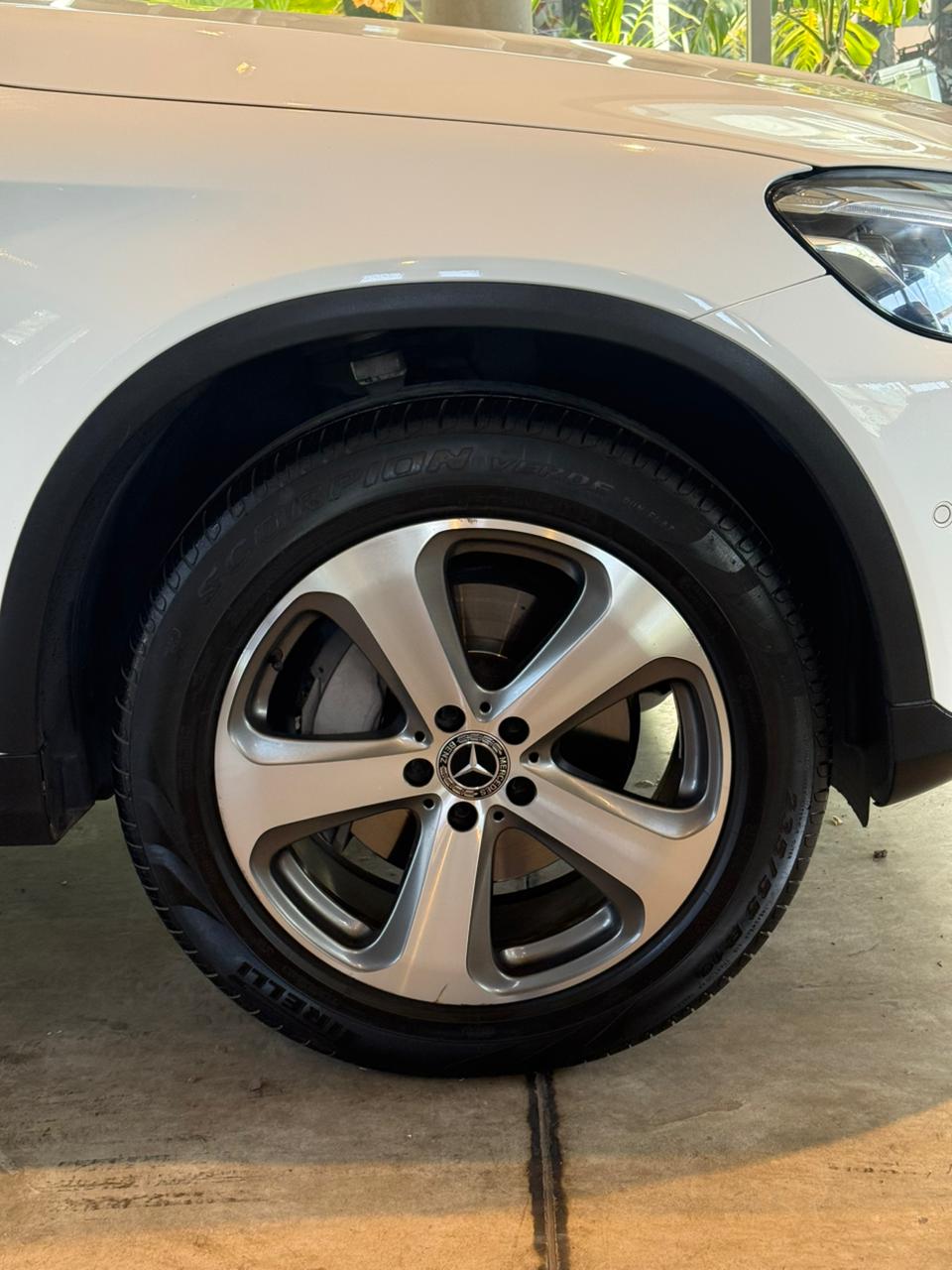 Mira esta publicación de Mercedes Benz GLC 2018 en Motordil