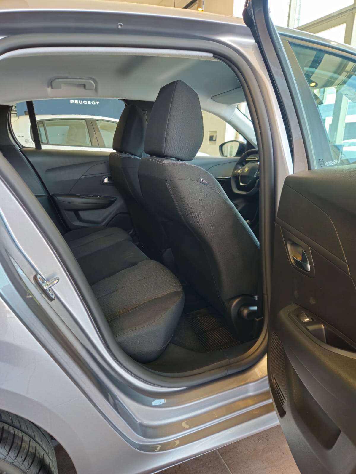 Mira esta publicación de Peugeot 208 2026 en Motordil