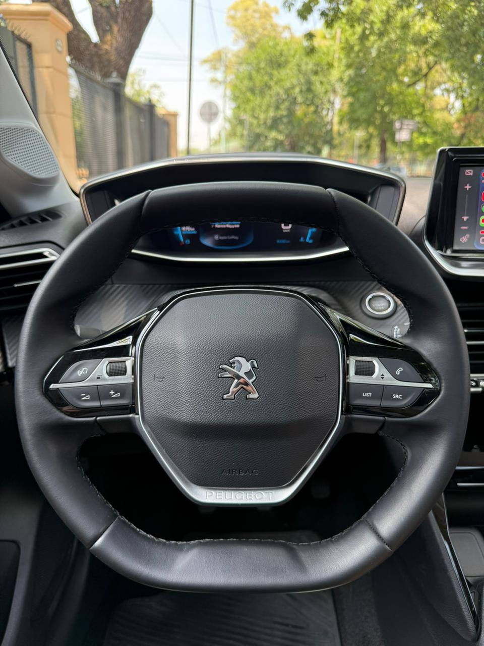 Mirá esta publicación de Peugeot 208