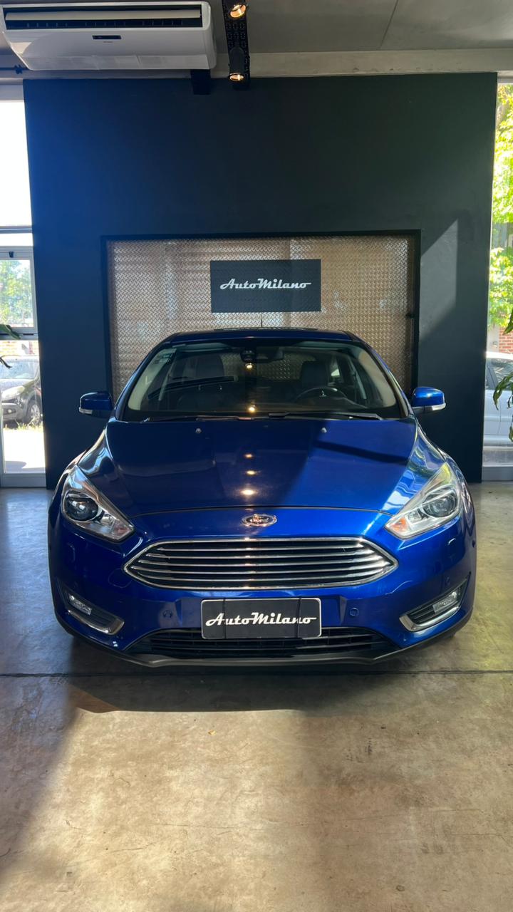 Mira esta publicación de Ford Focus 2017 en Motordil