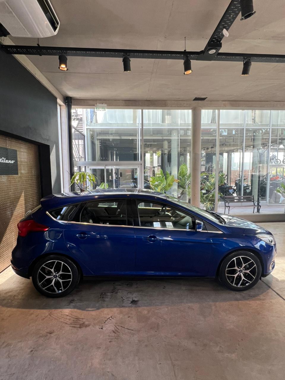 Mira esta publicación de Ford Focus 2017 en Motordil