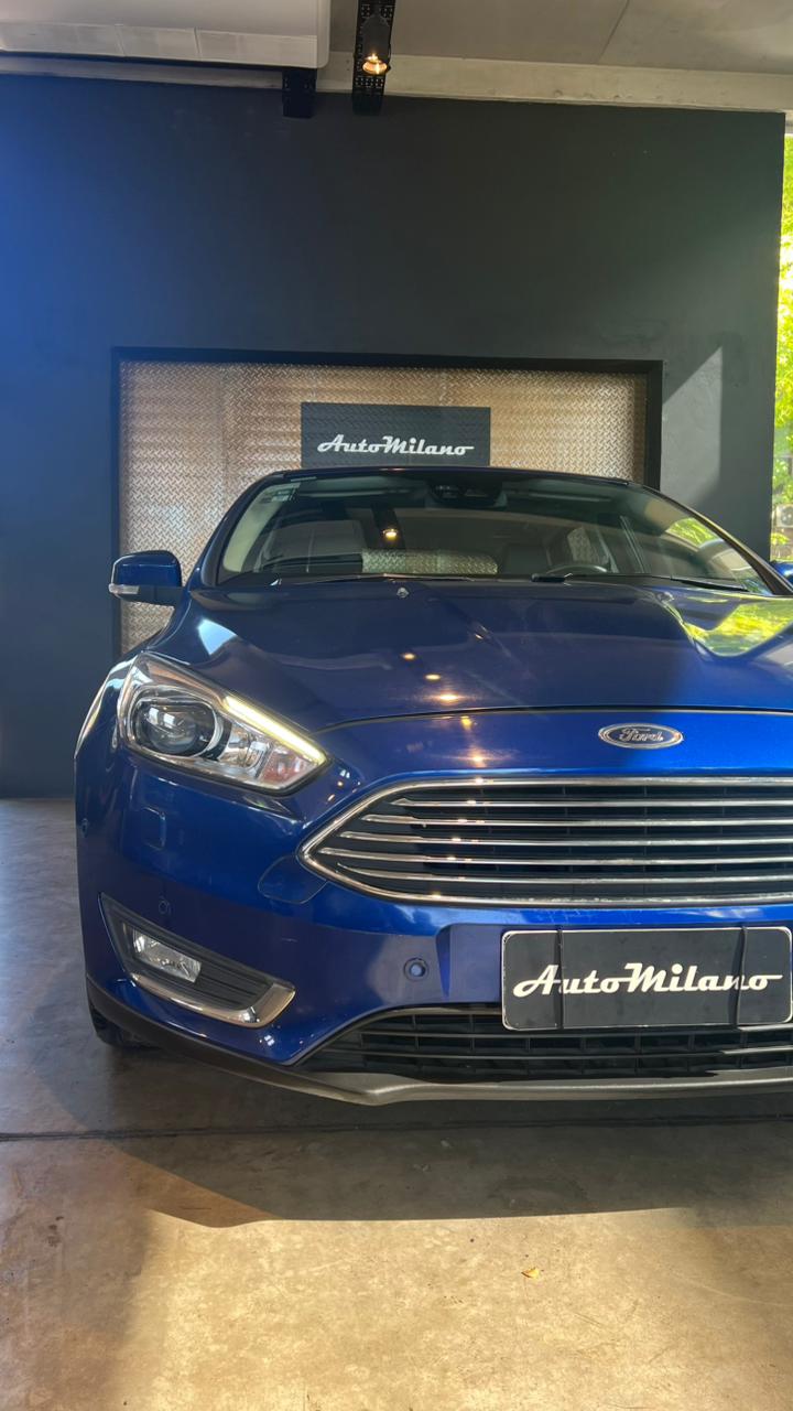 Mira esta publicación de Ford Focus 2017 en Motordil