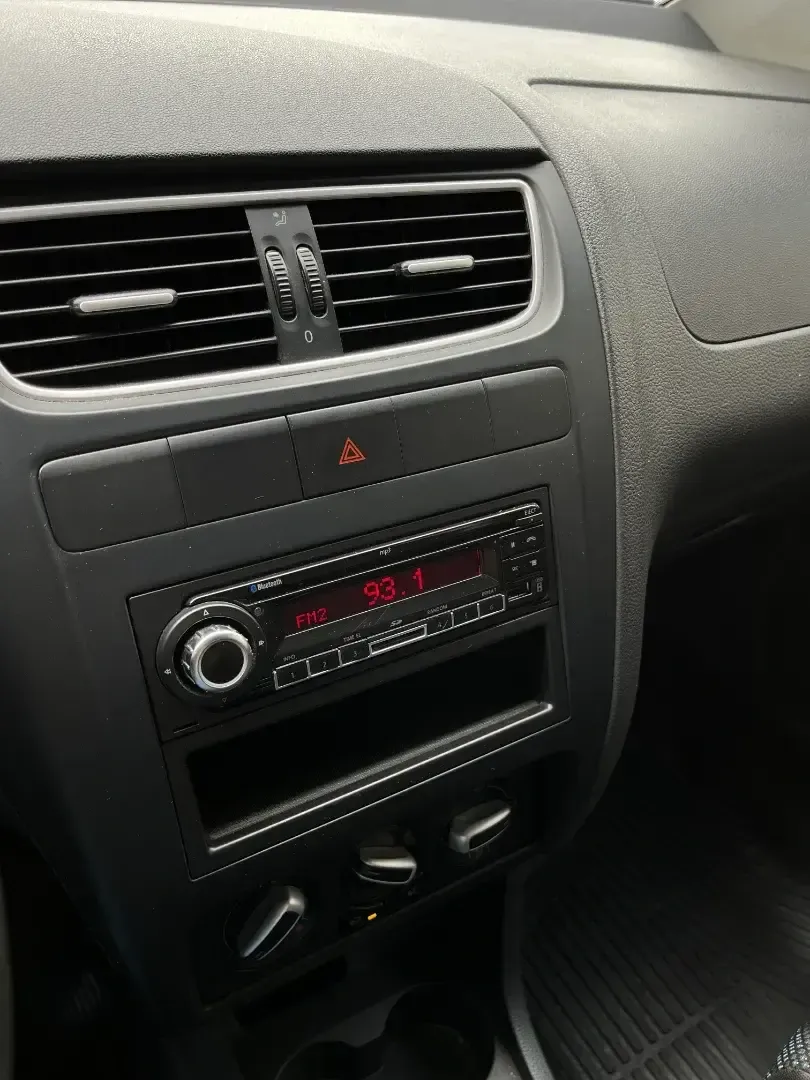 Mira esta publicación de Volkswagen Suran 2013 en Motordil