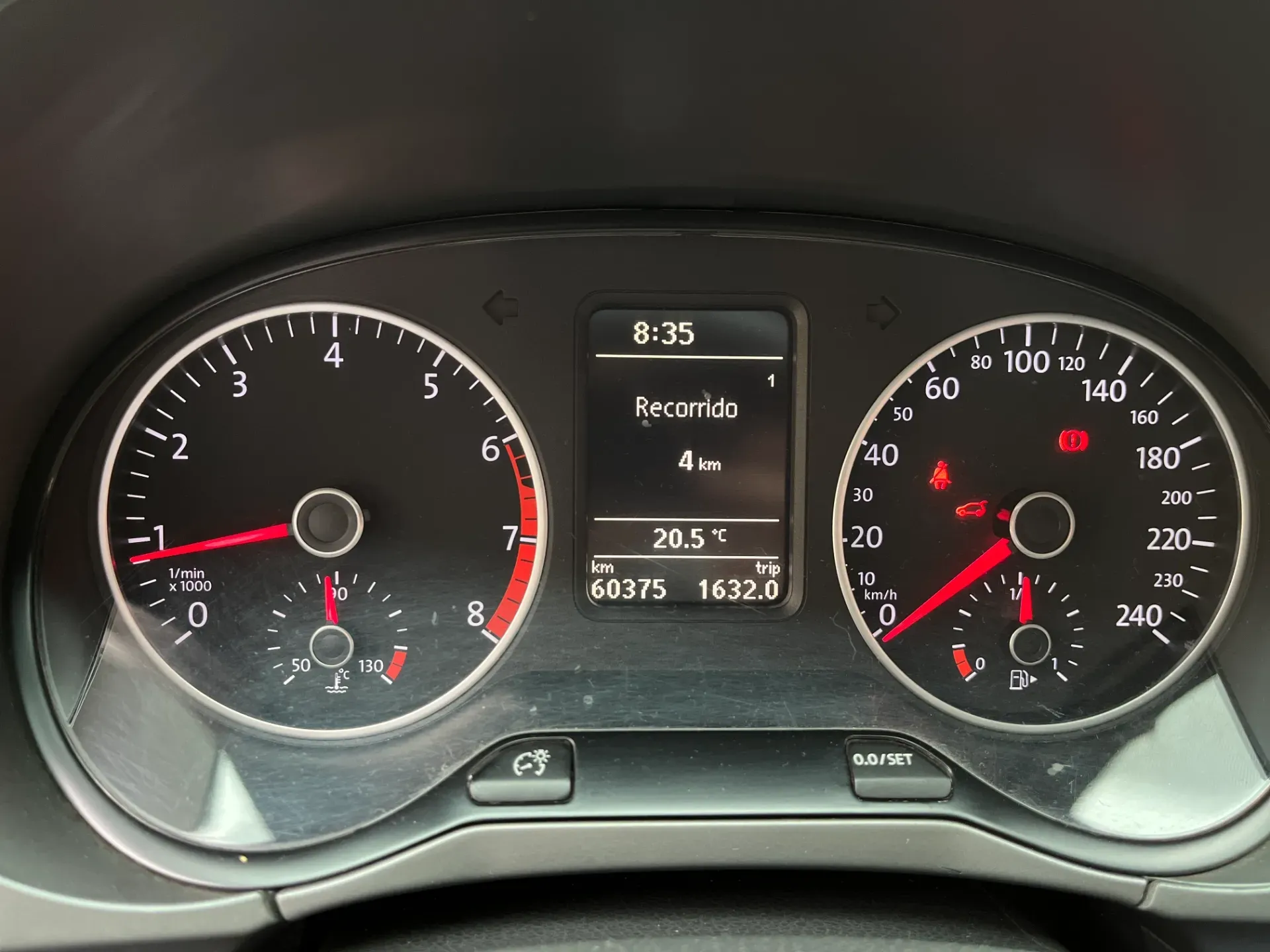 Mira esta publicación de Volkswagen Suran 2019 en Motordil