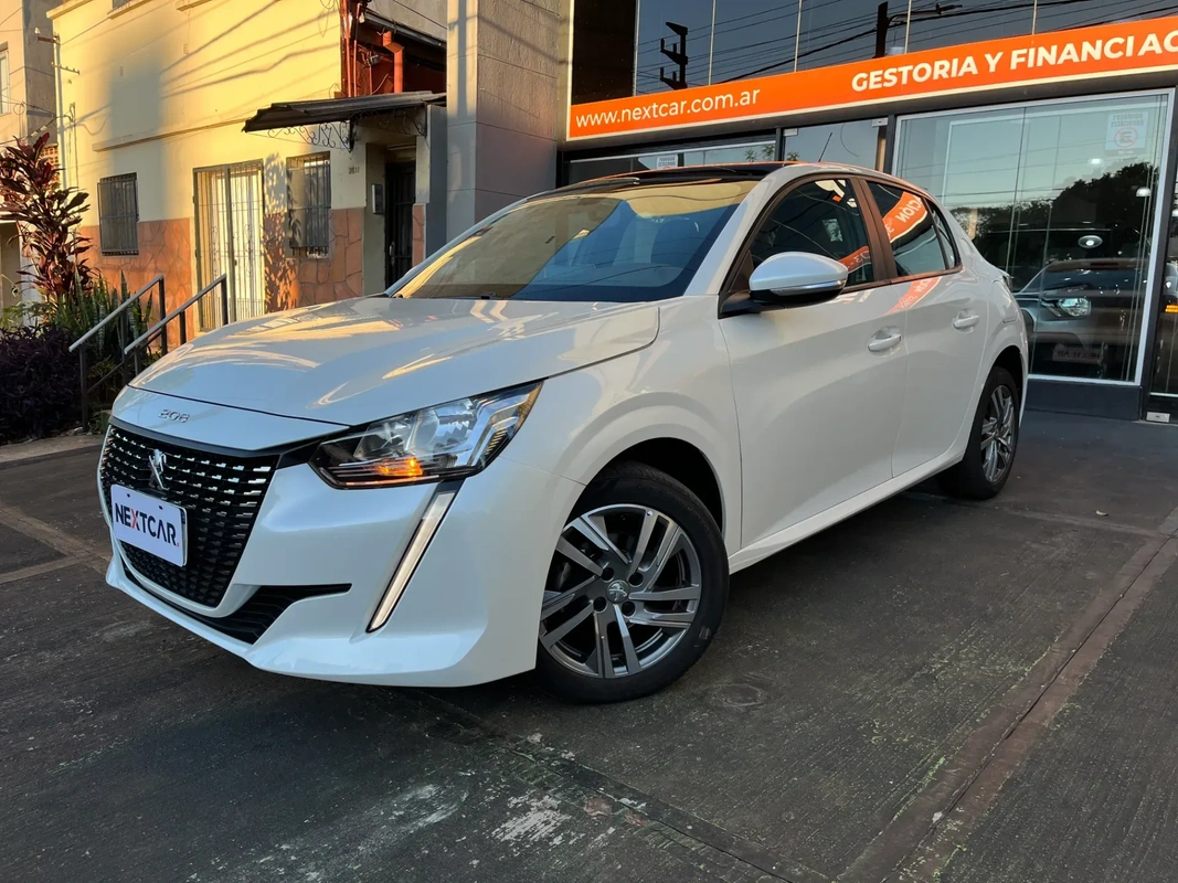 Mira esta publicación de Peugeot 208 2022 en Motordil